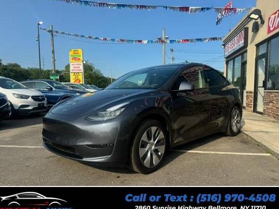 TESLA MODEL Y 2022 7SAYGAEE0NF572500 image